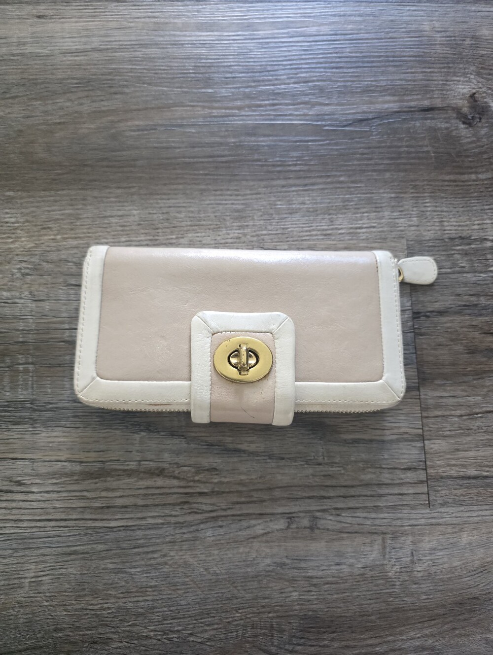 Coach Women's Cream Leather Zip Wallet with Turn-Lock Accent